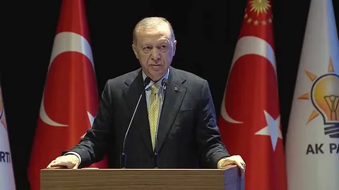 Cumhurbaşkanı Erdoğan: İstanbul'da 5 yıl boşa geçti Cumhurbaskan Erdogan Istanbulda 5 yil bosa gecti habermeydan