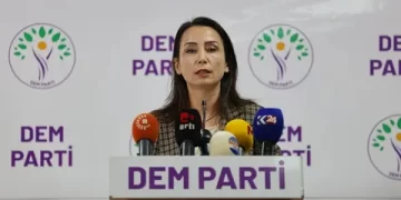 DEM Parti İstanbul’da aday çıkarma kararı aldı