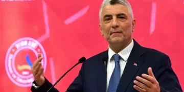 Bakan Bolat: Her ay bir yıl öncesinin aynı ayından daha fazla ihracat yapmayı hedefliyoruz