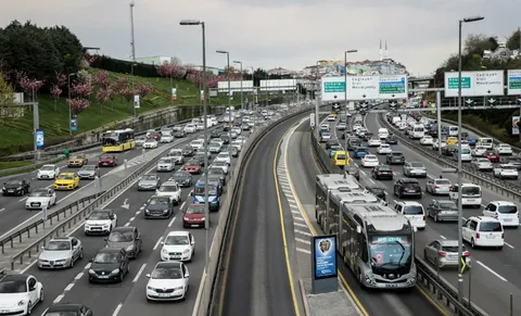 İstanbul'da bugün bazı yollar trafiğe kapatılacak Istanbulda bugun bazi yollar trafige kapatilacak habermeydan