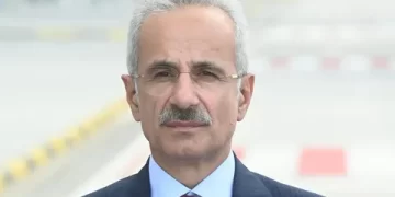 Bakan Uraloğlu: Kalkınma yolu ile önemli bir koridoru hayata geçireceğiz