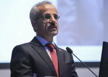 Bakan Uraloğlu: Kardemir artık sadece Türkiye’ye değil dünyaya mal satıyor