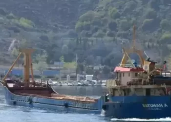 Marmara Denizi’nde gemi battı: Mürettebatı kurtarma çalışmaları devam ediyor