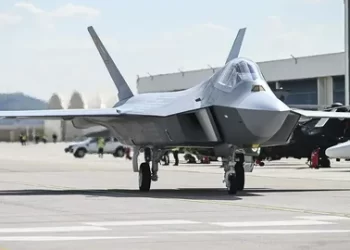 Milli uçak ‘KAAN’ ilk uçuşunu gerçekleştirdi