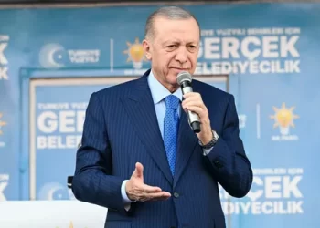 Erdoğan: Muhalefetin örnek gösterdiği ülkelerde KAAN konuşuluyor