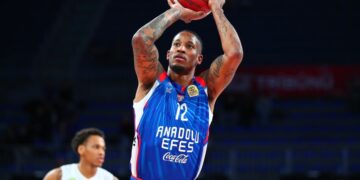 Anadolu Efes, kupada Manisa BBSK’yi eledi!