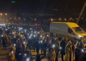 Depremin yıl dönümünde Hatay’da ‘sessiz yürüyüş’ düzenlendi