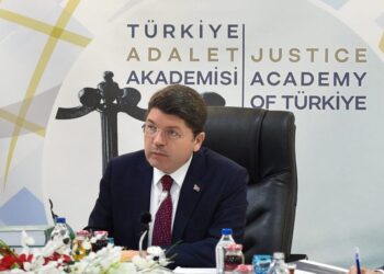 Bakan Tunç’tan Adalet Akademisi ile ilgili paylaşım