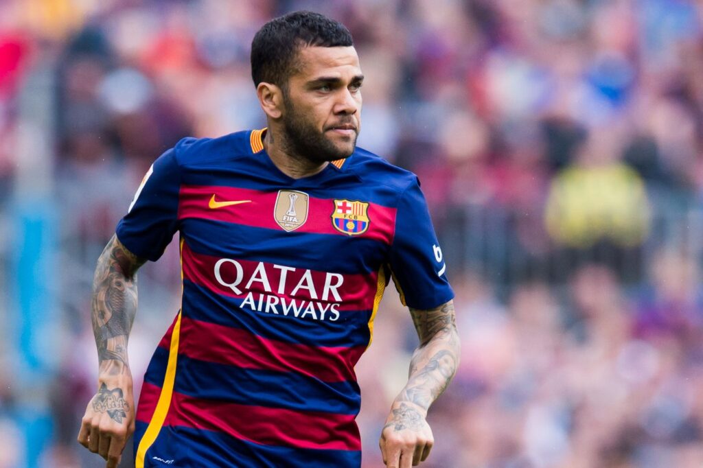 Barcelona, Dani Alves'i kulüp efsaneleri listesinden çıkardı! barcelona dani alves i kulup efsaneleri listesinden cikardi habermeydan