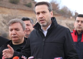 Bakan Bayraktar, İliç’teki maden faciasında ‘çatlak’ iddiasını doğruladı