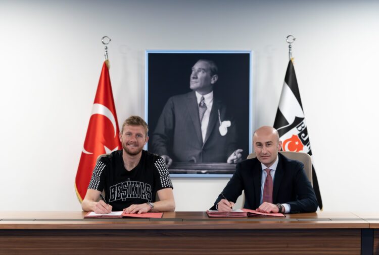 besiktas joe worrall i acikladi habermeydan