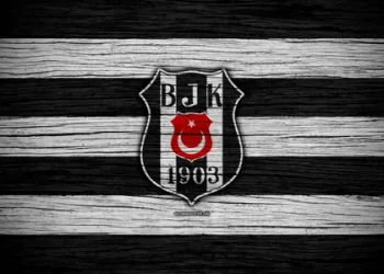 Beşiktaş yeni forma sponsorunu açıkladı!