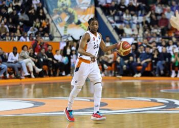 ÇBK Mersin, Casademont Zaragoza’yı rahat geçti!