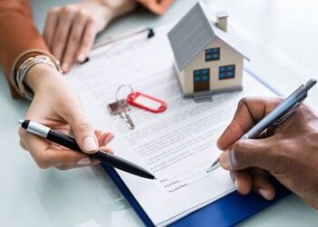 Ev sahibi ve kiracıların depozito sorunu: Faiziyle ödenmeli!