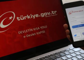Emeklilik öncesi maaş bilgisini öğrenmenin yöntemi! Bu hizmetten haberdar olmayan birçok kişi var Emeklilik öncesi maaş bilgisini öğrenmenin yöntemi! Bu hizmetten haberdar olmayan birçok kişi var