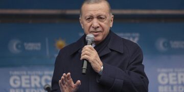 Cumhurbaşkanı Erdoğan emeklilerin yeni bayram ikramiyesini açıkladı