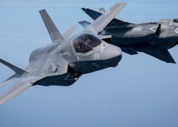Hollanda İsrail’e F-35 parçalarının satışını durdurdu