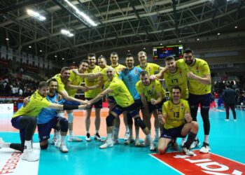 Fenerbahçe, deplasmanda Ziraat Bankkart’a set vermedi!