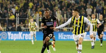 Fenerbahçe, evinde Alanyaspor’a takıldı!
