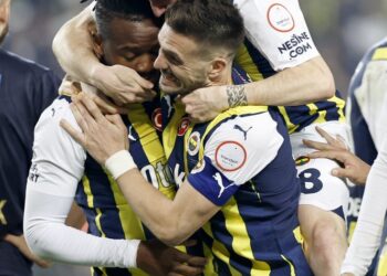 Fenerbahçe, Kasımpaşa önünde 90+6’da kazandı!