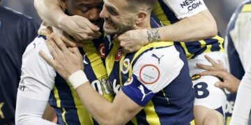 Fenerbahçe, Kasımpaşa önünde 90+6’da kazandı!