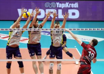 Fenerbahçe Parolapara, Dörtlü Final’e yükseldi!