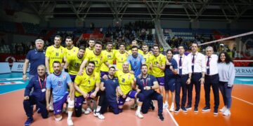 Fenerbahçe Parolapara, evinde Arkas’ı devirdi!