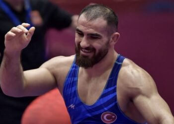 Feyzullah Aktürk, 3. kez Avrupa şampiyonu!