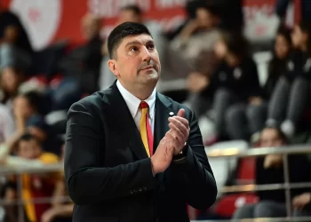 Galatasaray Çağdaş Faktoring, başantrenör Milos Paden ile yollarını ayırdı!