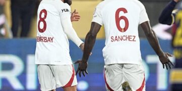 Galatasaray, deplasmanda Ankaragücü’nü rahat geçti!