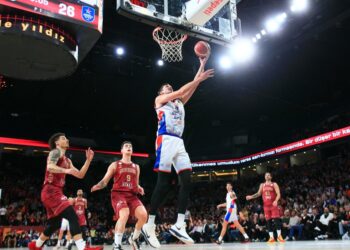 Galatasaray Ekmas, evinde Anadolu Efes’e kaybetti!