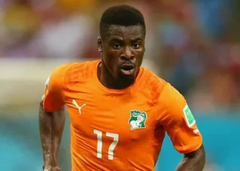 Galatasaray, Serge Aurier’i kadrosuna kattı!