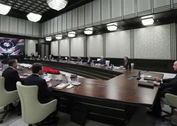 Türkiye’nin ‘gizli anayasası’ olarak bilinen ‘Kırmızı Kitap’ güncelleniyor