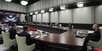 Türkiye’nin ‘gizli anayasası’ olarak bilinen ‘Kırmızı Kitap’ güncelleniyor