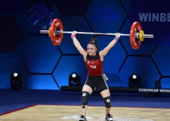 Halterde Cansu Bektaş Avrupa şampiyonu oldu!