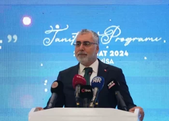 Bakan Işıkhan: İstihdam ve iş gücünde en yüksek verilere ulaştığımız, rekorlar kırdığımız bir dönemi yaşıyoruz