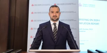 Merkez Bankası Başkanı Karahan bankacılarla bir araya geldi