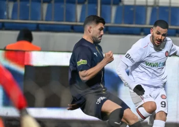 Kasımpaşa ile Karagümrük puanları paylaştı!