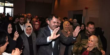 Murat Kurum’dan depremlerde hayatını kaybedenler hakkında açıklama