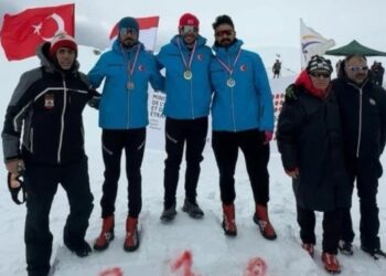 Lübnan FIS Kupası’na katılan Muşlu sporcular 4 madalyayla döndüler