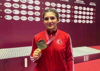 Milli Güreşçi Nesrin Baş Avrupa şampiyonu oldu!