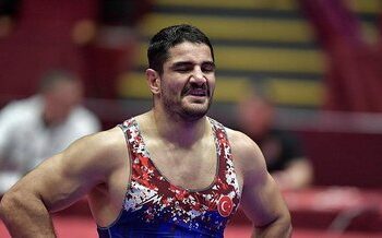 Milli güreşçi Taha Akgül, 11. kez Avrupa şampiyonu!