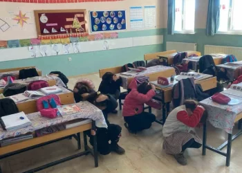 Muş AFAD ekiplerinden öğrencilere ‘Afet farkındalık Eğitimi’!