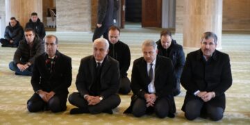 Muş emniyeti, 6 Şubat depremlerinde hayatını kaybedenler için mevlit okuttu