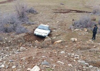 Muş Hasköy’de kontrolden çıkan otomobil şarampole yuvarlandı!