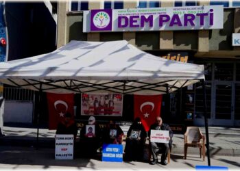 Muş’ta ailelerin evlat nöbeti sürüyor!