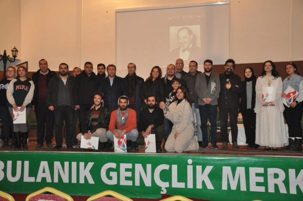 mus ve ilcelerinde duzenlenen tiyatro festivali sona erdi habermeydan