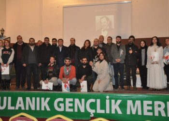 Muş ve ilçelerinde düzenlenen tiyatro festivali sona erdi