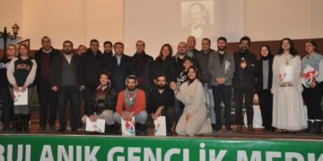 Muş ve ilçelerinde düzenlenen tiyatro festivali sona erdi