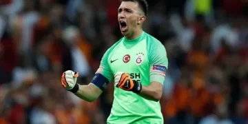 Muslera, Avrupa’da en iyi ilk üçte!